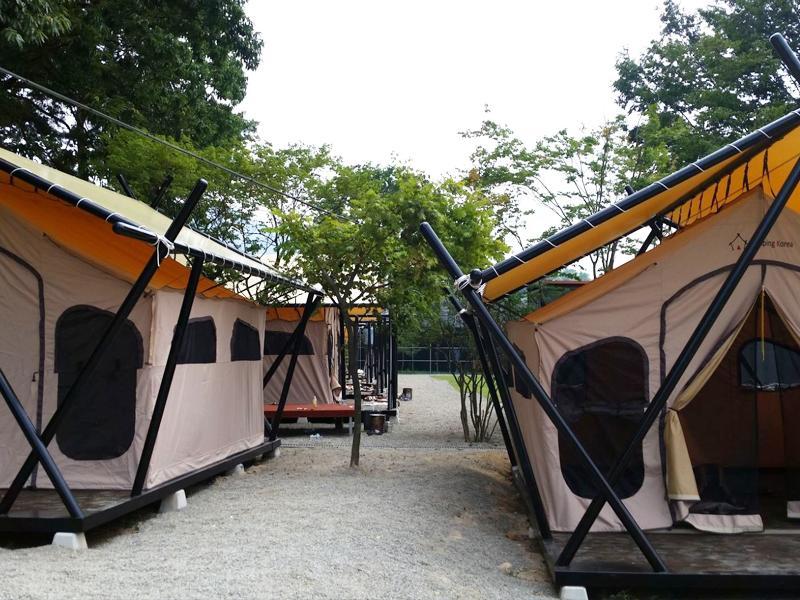 Bukhan Mountain Glamping